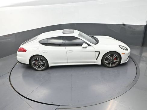 Used 2016 Porsche Panamera 4 AWD/4WD image 30