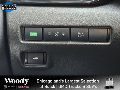 Used 2023 Nissan Sentra SR w/ SR Premium Package image 17