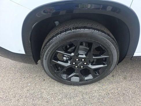 New 2026 Chevrolet Traverse RS AWD/4WD image 11