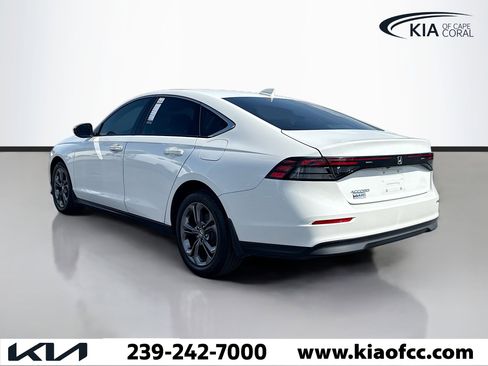 Used 2023 Honda Accord EX image 3