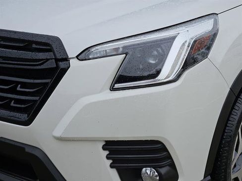 Certified 2023 Subaru Forester Premium image 5
