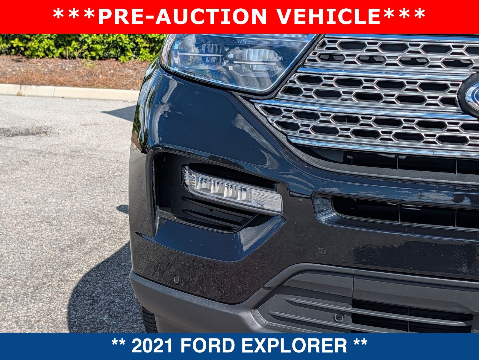 Used 2021 Ford Explorer Limited w/ Hybrid Equipment Group 310A AWD/4WD image 10