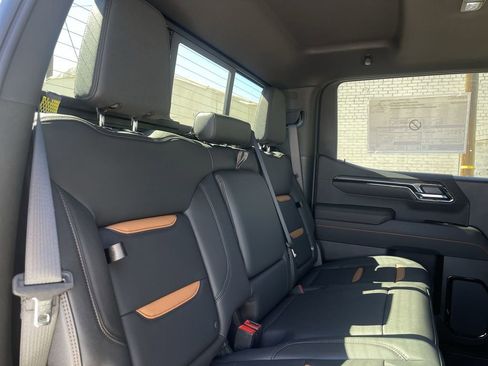 New 2026 GMC Sierra 1500 AT4 w/ AT4 Premium Package AWD/4WD image 27