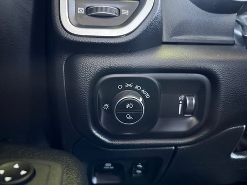Used 2022 RAM 1500 Big Horn AWD/4WD image 20