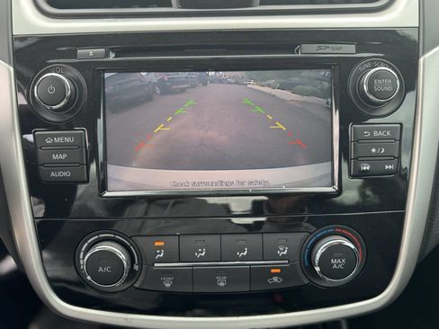 Used 2018 Nissan Altima 2.5 SR w/ SR Special Edition FWD image 11