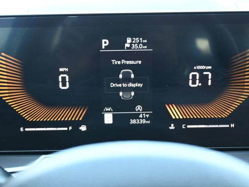 Used 2024 Kia Sorento S w/ Panoramic Sunroof Package image 10