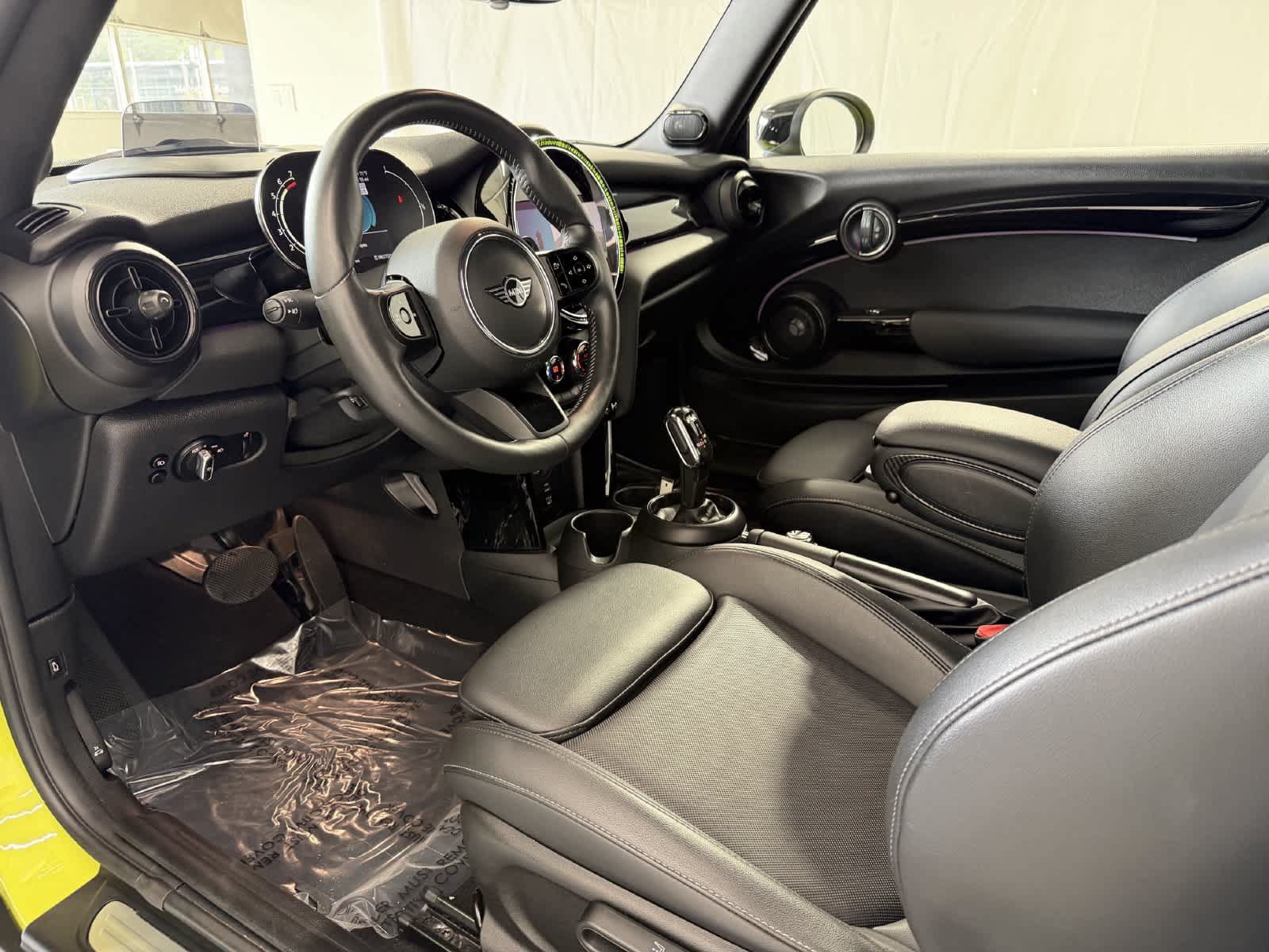 Used 2022 MINI Cooper S FWD image 8