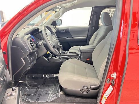 Used 2021 Toyota Tacoma SR image 13