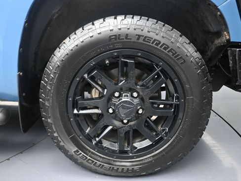 Used 2021 Toyota Tundra SR5 w/ SR5 Leather Package RWD image 5