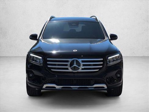 Certified 2026 Mercedes-Benz GLB 250 4MATIC image 2