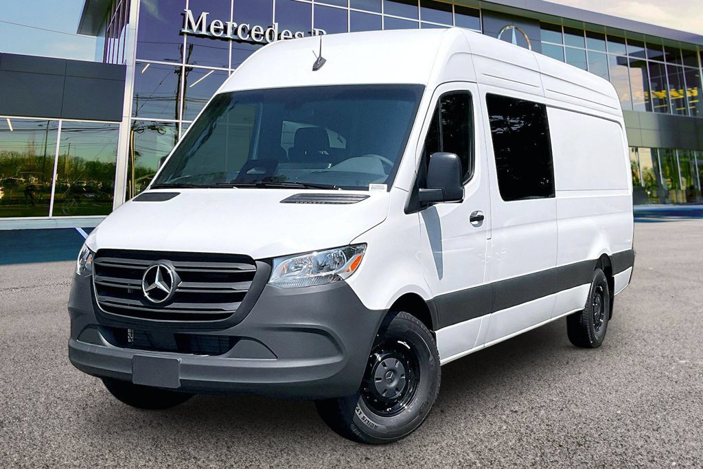 New 2026 Mercedes-Benz Sprinter 2500 image 2