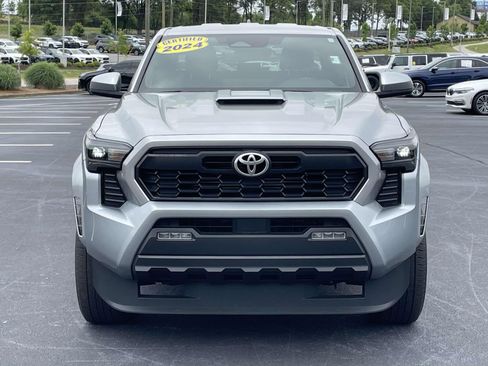 Used 2024 Toyota Tacoma TRD Sport AWD/4WD image 2