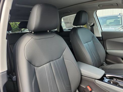 New 2026 Audi Q3 quattro 2.0T AWD/4WD image 16