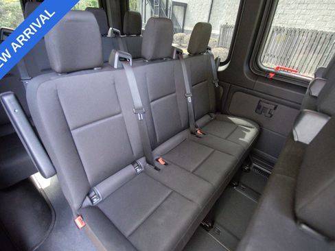 Used 2024 Mercedes-Benz Sprinter 2500 image 17