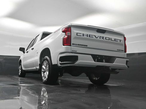 Used 2021 Chevrolet Silverado 1500 Custom w/ Safety Confidence Package AWD/4WD image 22