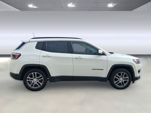 Used 2020 Jeep Compass Latitude image 7