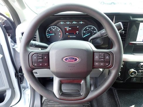 New 2026 Ford F250 XL w/ XL Off-Road Package image 16