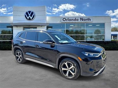 New 2025 Volkswagen Tiguan SE