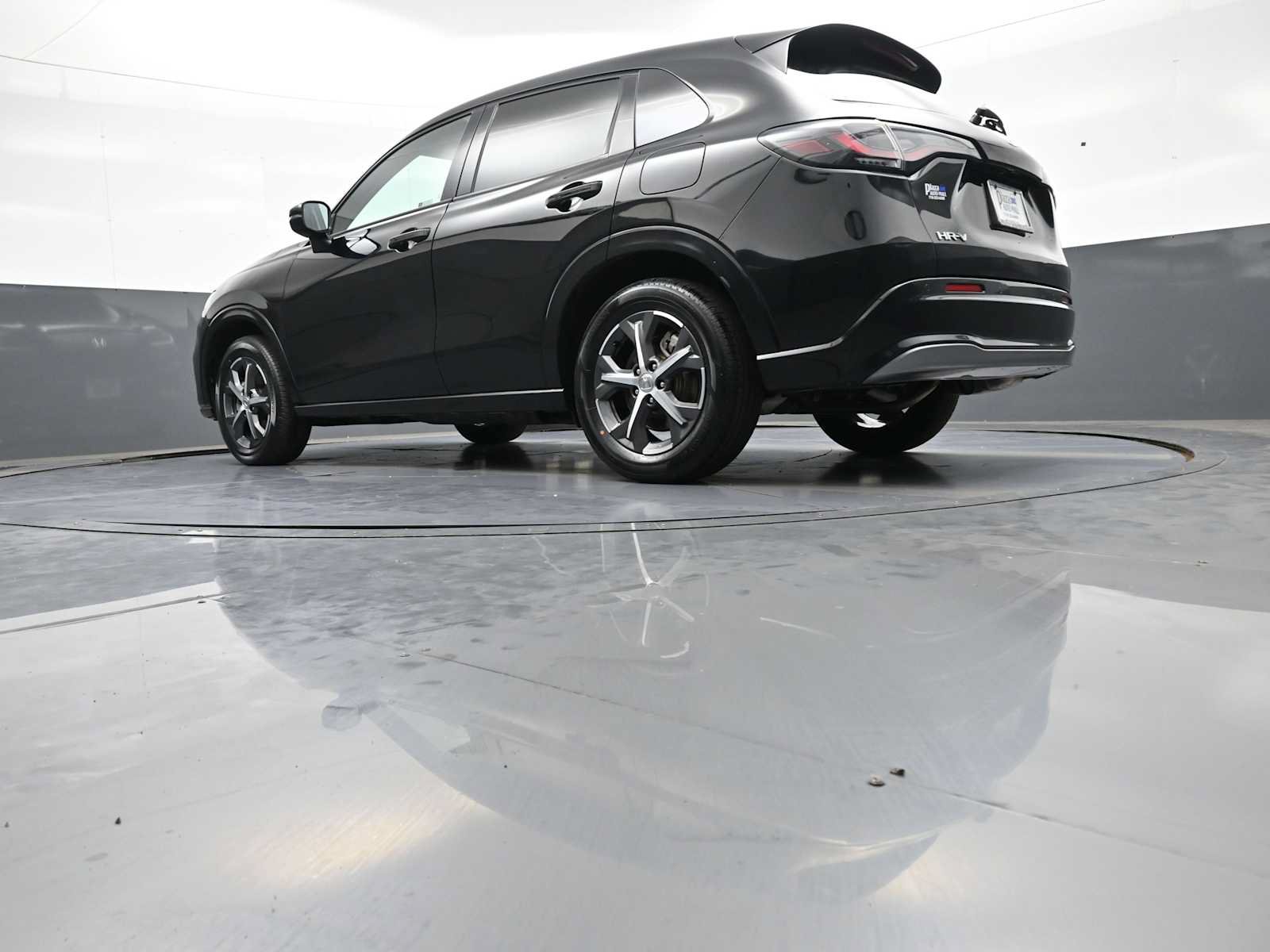 Used 2024 Honda HR-V EX-L image 31