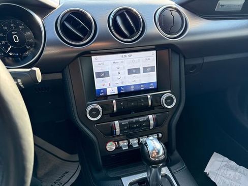 Used 2022 Ford Mustang GT Premium w/ Equipment Group 401A RWD image 27