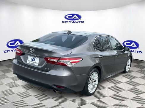 Used 2020 Toyota Camry XLE w/ Driver Assist Package image 3