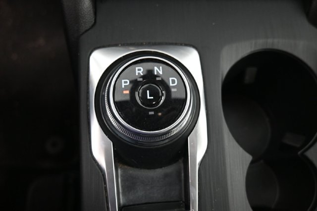 Used 2025 Ford Escape ST-Line Select AWD/4WD image 31
