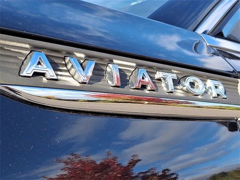 New 2025 Lincoln Aviator Premiere w/ Equipment Group 101A image 10