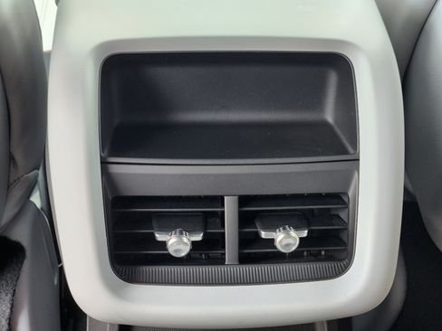 New 2025 Cadillac Lyriq Sport image 19