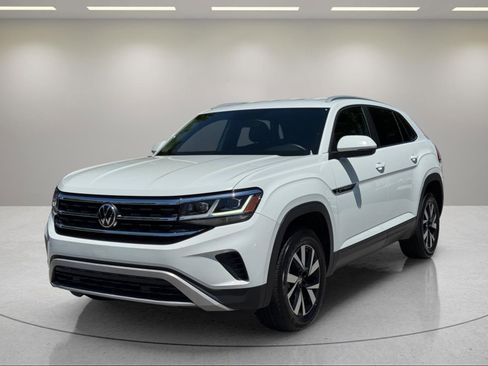 Used 2021 Volkswagen Atlas Cross Sport SE FWD image 1