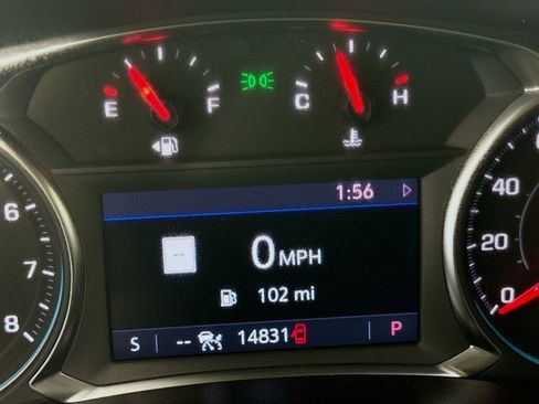 Used 2024 Chevrolet Equinox RS w/ RS Leather Package image 13