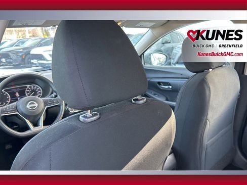 Used 2024 Nissan Sentra SV image 27