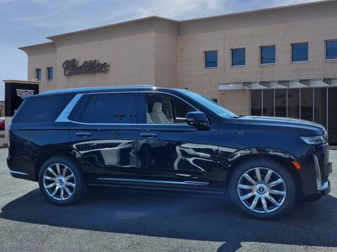 Certified 2023 Cadillac Escalade Premium Luxury Platinum image 4