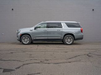 Used 2023 GMC Yukon XL SLT w/ SLT Premium Package AWD/4WD video 2