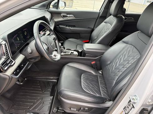 Used 2023 Kia Sportage X-Line AWD/4WD image 9