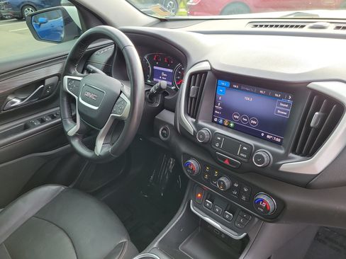 Used 2019 GMC Terrain SLT FWD image 8