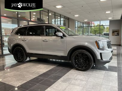 Used 2022 Kia Telluride EX w/ EX Premium Package