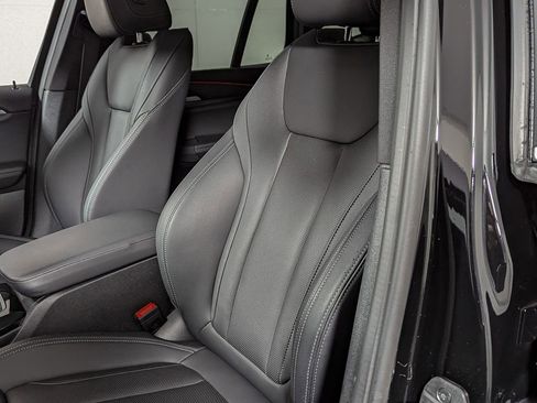 Certified 2023 BMW X3 xDrive30i w/ Convenience Package image 17