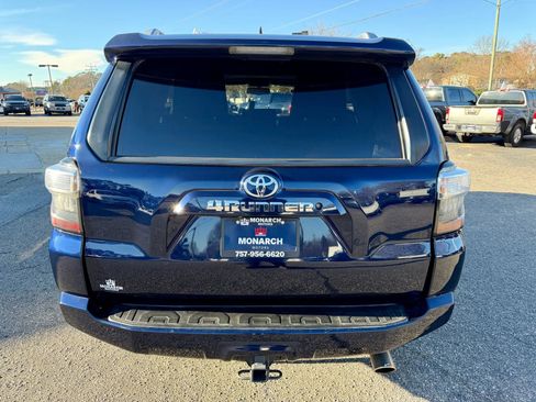 Used 2015 Toyota 4Runner SR5 Premium image 4
