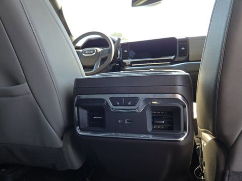 New 2026 GMC Sierra 2500 SLT w/ SLT Premium Package image 30