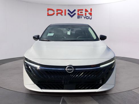 New 2026 Nissan Sentra SR w/ SR Premium Package image 9