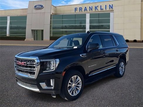 Used 2021 GMC Yukon SLT w/ SLT Premium Package image 3