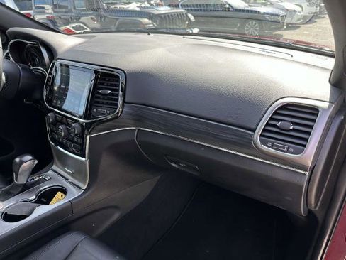 Certified 2020 Jeep Grand Cherokee Limited AWD/4WD image 34