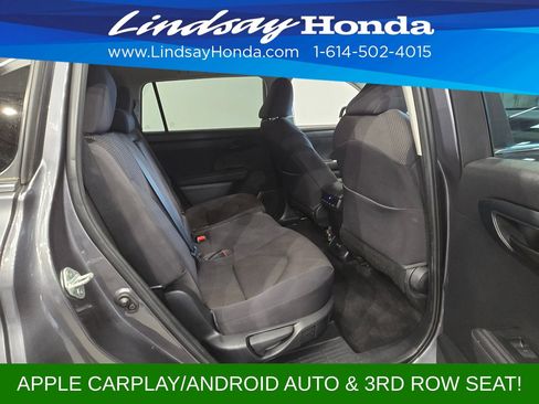 Used 2023 Toyota Highlander LE AWD/4WD image 9