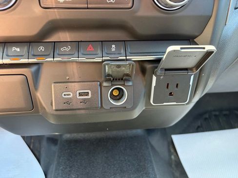 New 2025 Chevrolet Silverado 1500 W/T w/ WT Safety Package AWD/4WD image 22