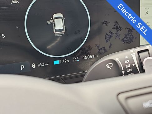 Certified 2024 Hyundai Kona SEL FWD image 22