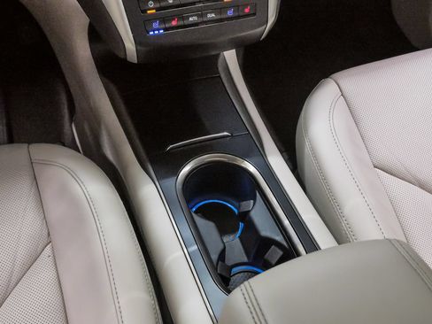 Used 2018 Lincoln MKC Reserve FWD image 19