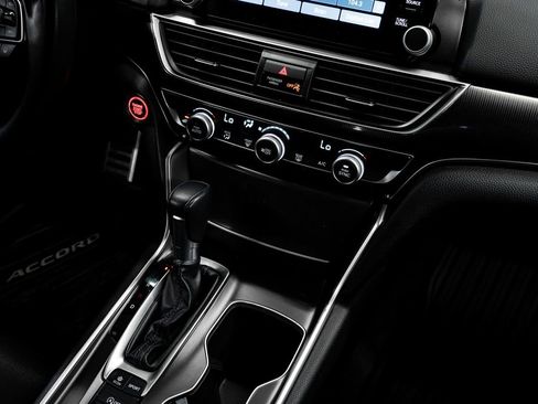 Used 2022 Honda Accord Sport image 25