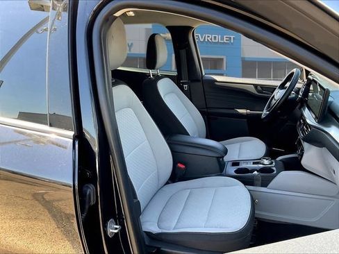 Used 2023 Ford Escape Active w/ Tech Pack #1 FWD image 31