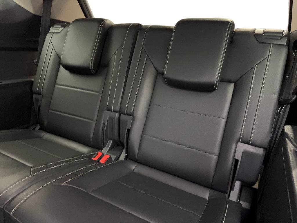 Used 2023 Volkswagen Atlas SE w/ Panoramic Sunroof Package FWD image 42