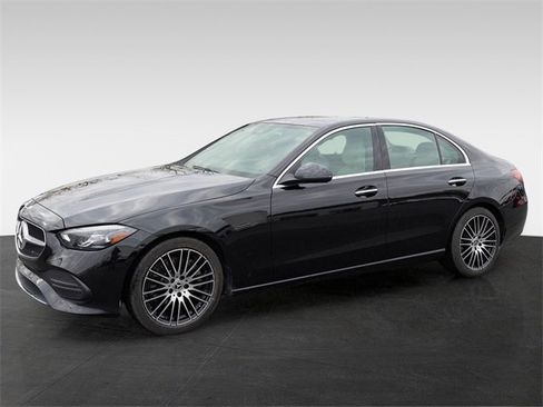 Used 2023 Mercedes-Benz C 300 4MATIC Sedan image 4